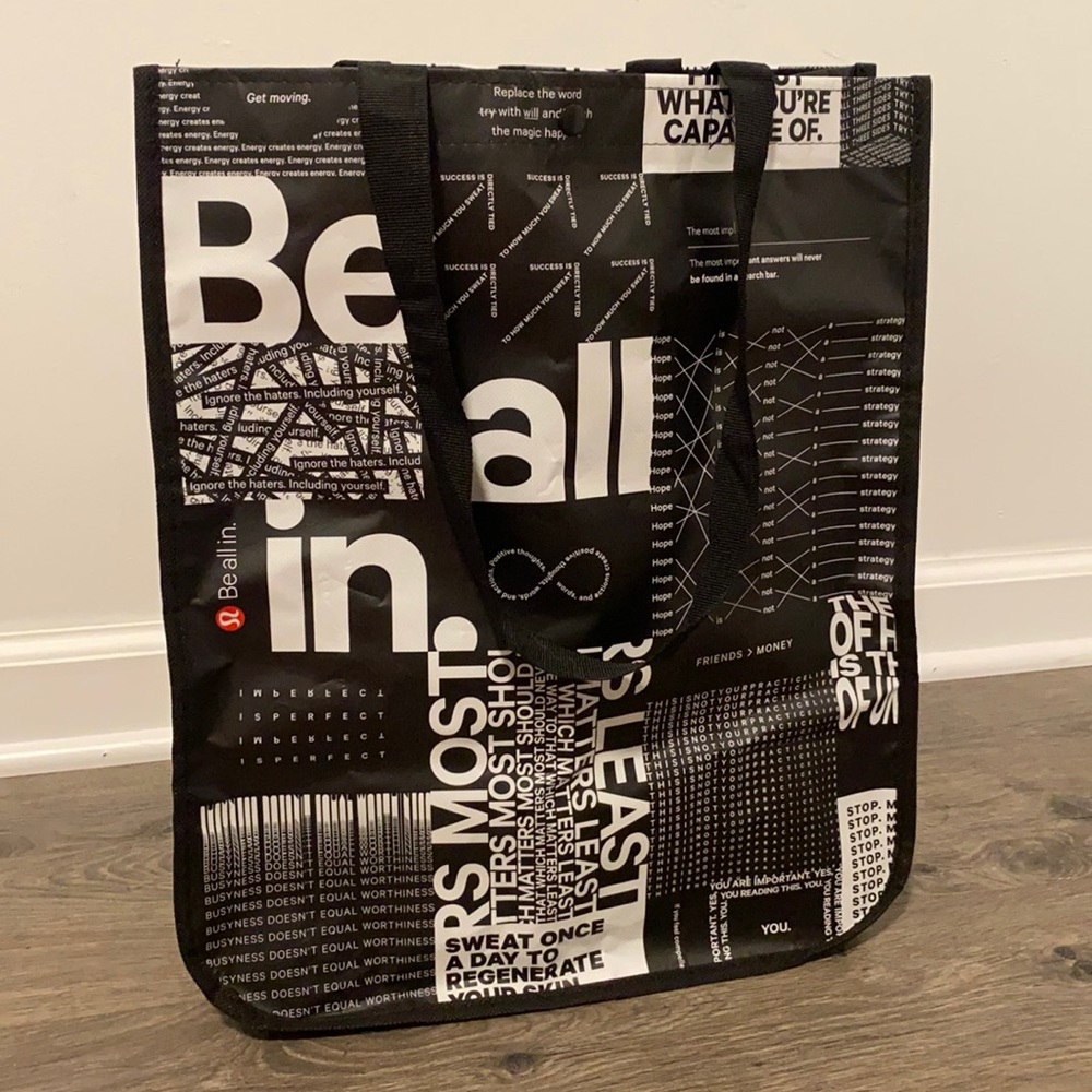 Lululemon shopping bag tote (Med/Large Size)